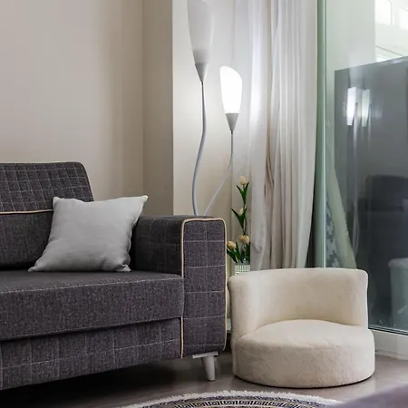 Апартаменты Blue Bay Sea View With Free Parking By Pikhost