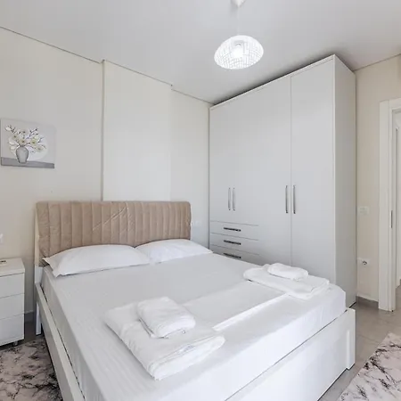 Blue Bay Sea View With Free Parking By Pikhost *